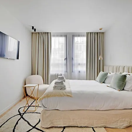 Elegant - 3br-8p - Champs-elysees
